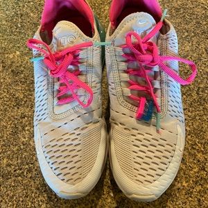 Nike Air 27C